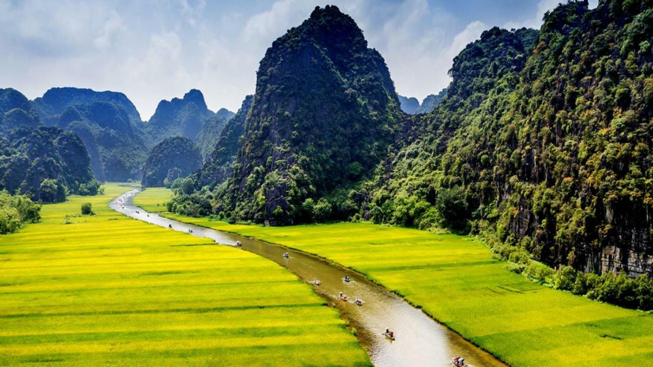 Tam Coc & Hotel Ninh Binh
