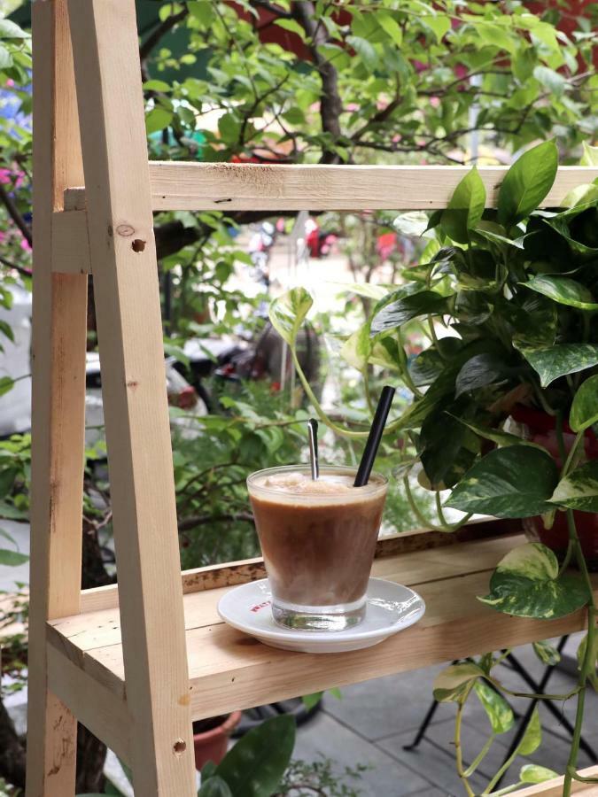 Lem's & Coffee *