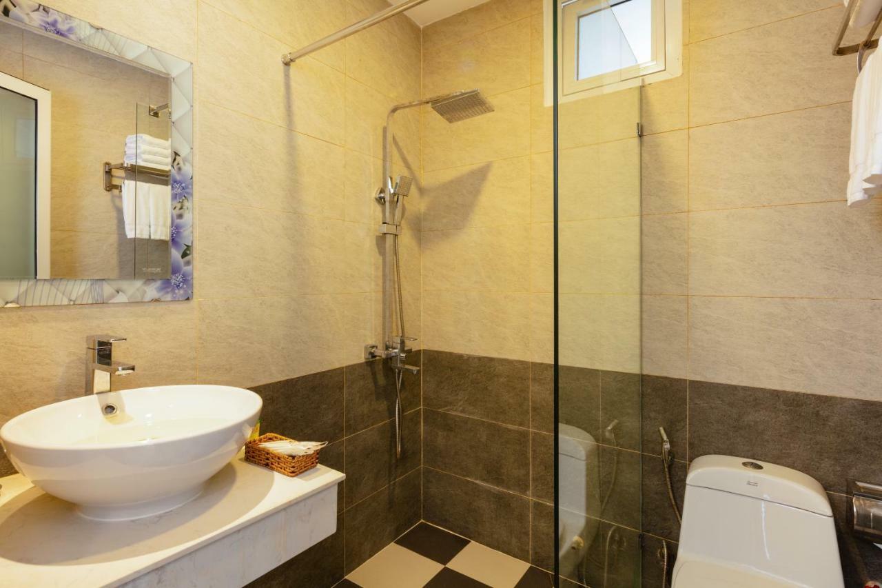Glory Hotel