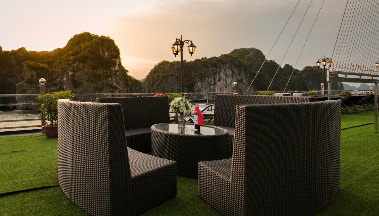 La Pandora Cruises Ha Long