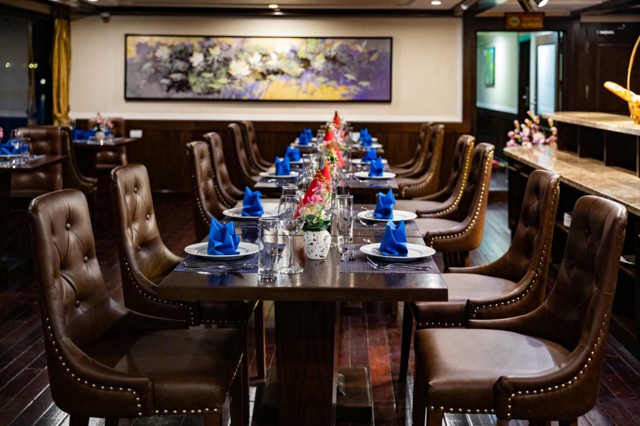 La Pandora Cruises Botel Ha Long