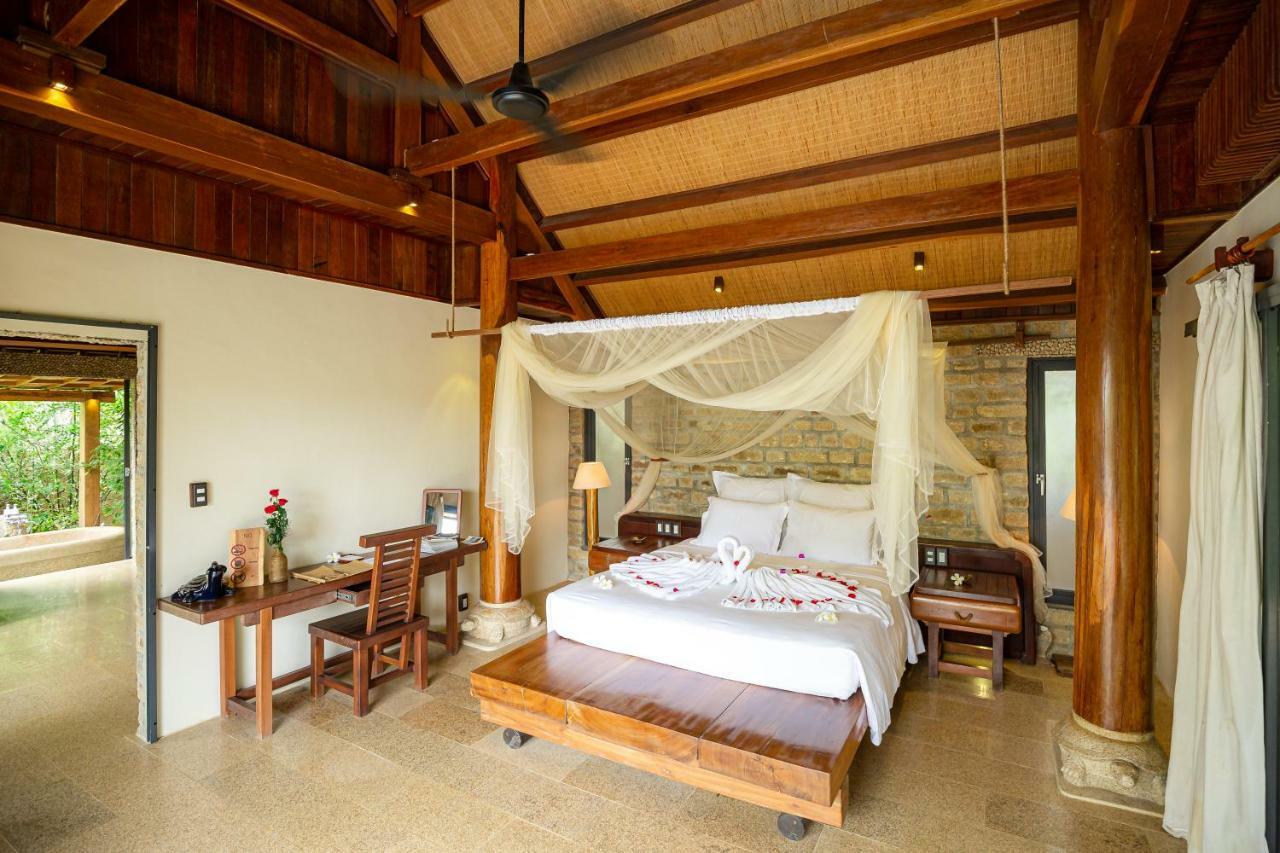 The Trang 3* Nha Trang