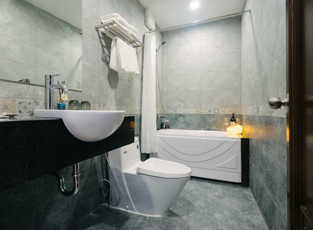 Khách sạn La Palm 3*