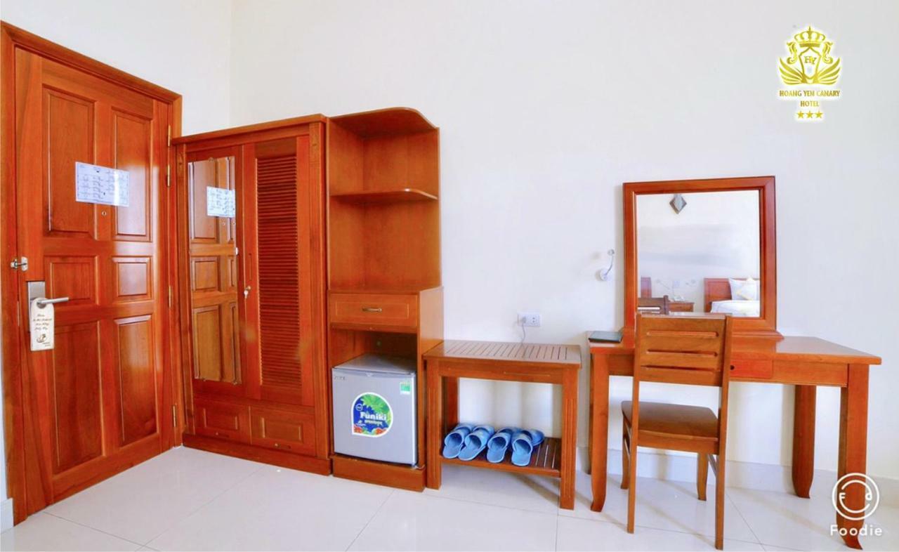 Hoang Yen Canary 3*