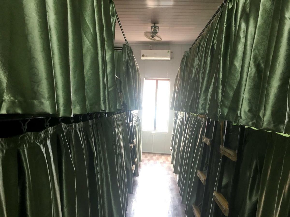 Hostel Hoa Luan *
