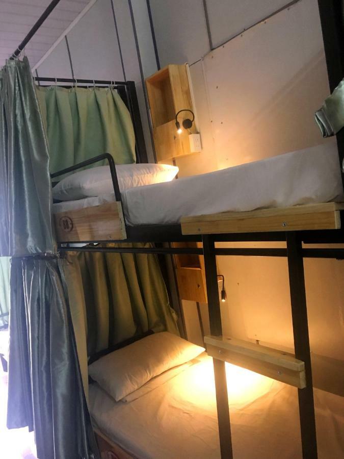 Hoa Luan Hostel *