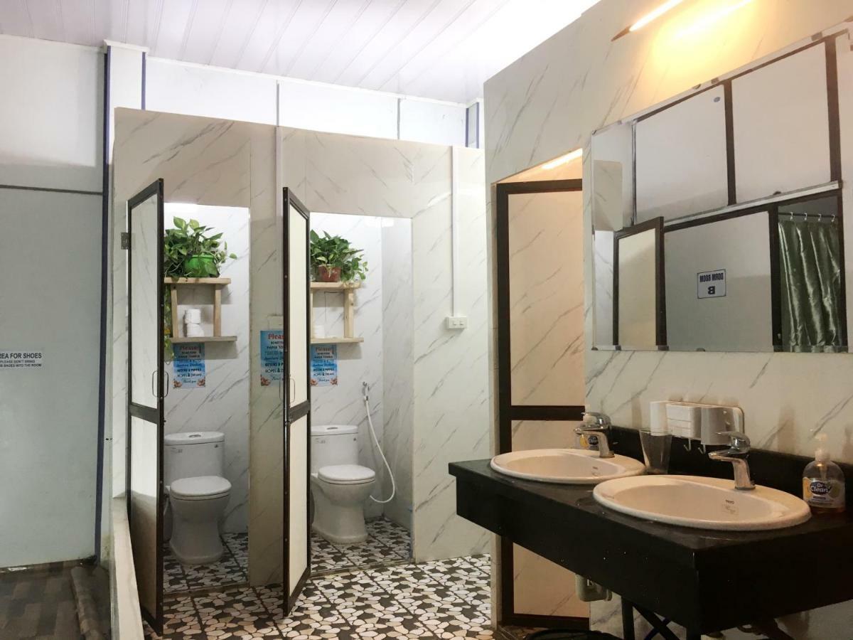 Hoa Luan Hostel *