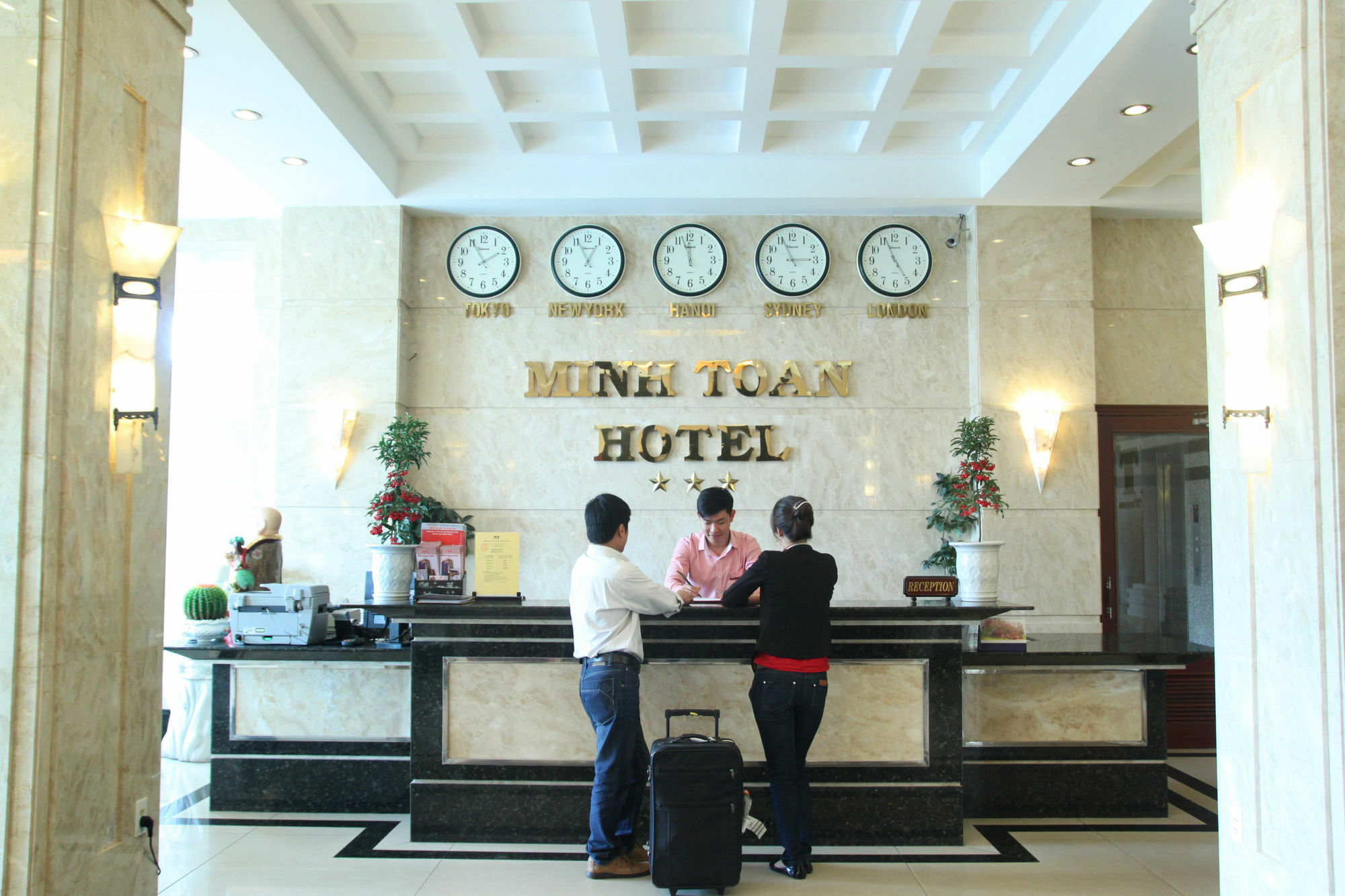 Minh Toan Athena Hotel 3*