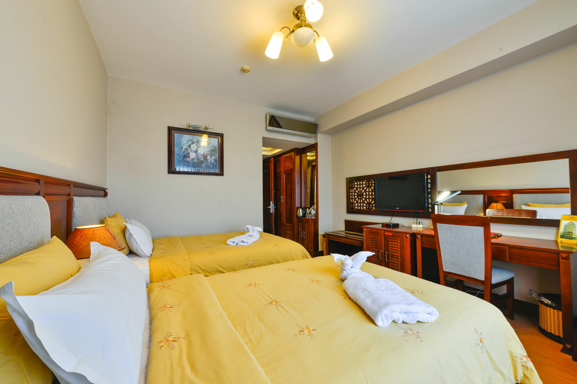 Minh Toan Athena Hotel