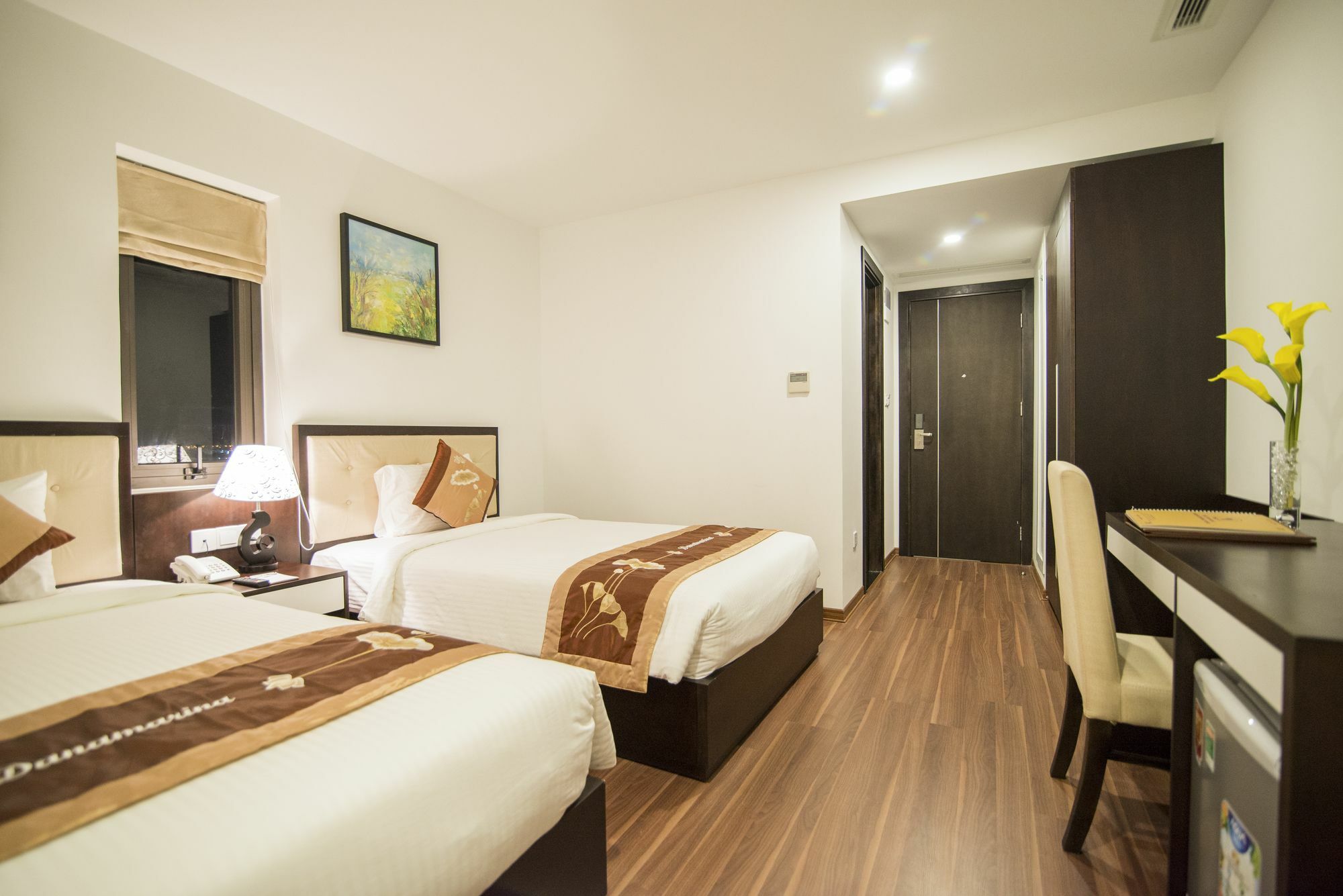 Dana Marina Boutique Hotel 4*