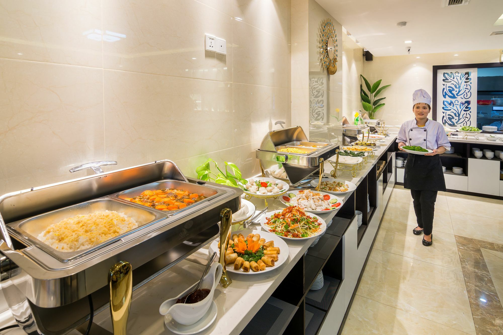 Dana Marina Boutique Hotel 4*