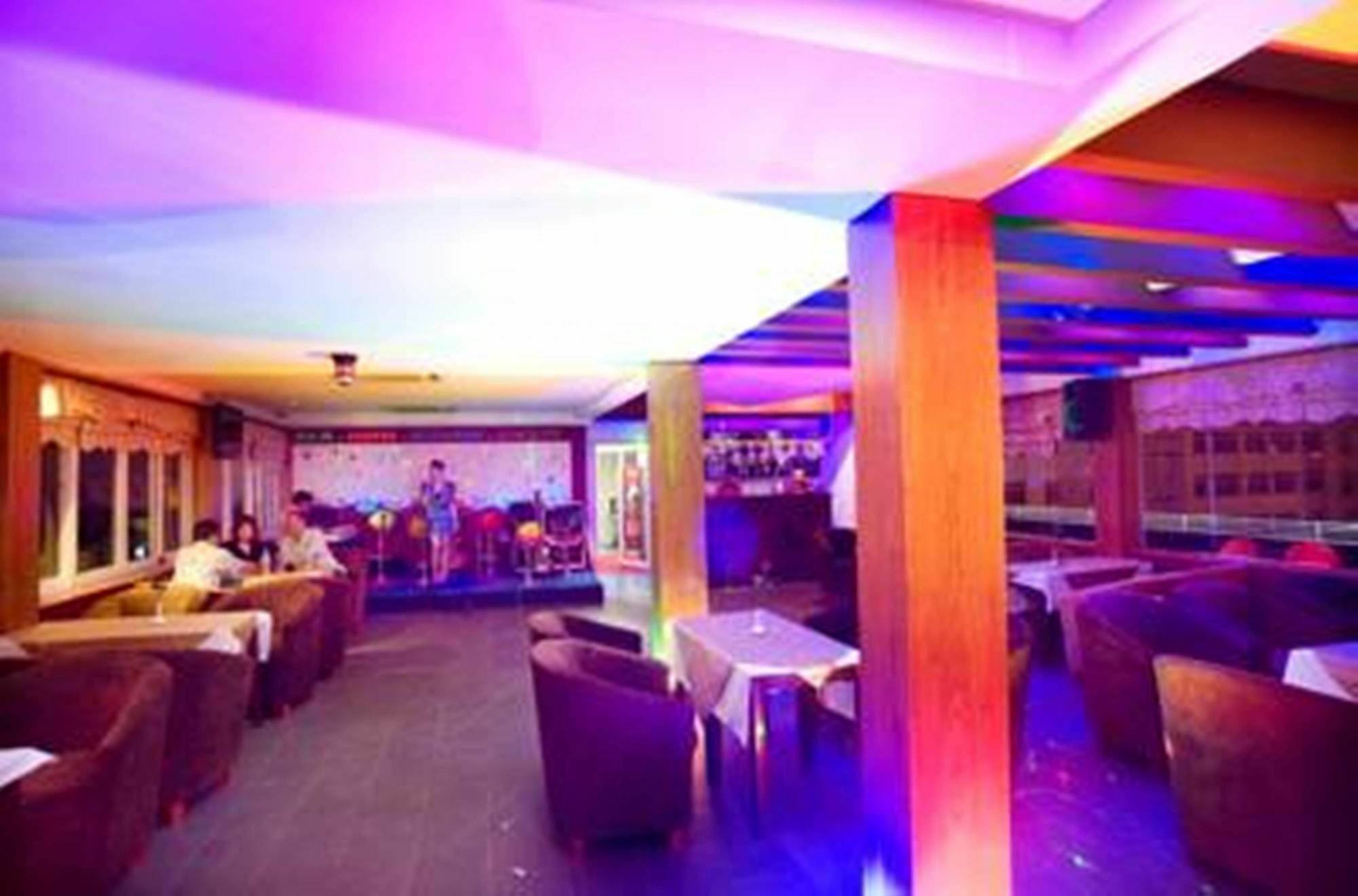 Hotel Song Thu