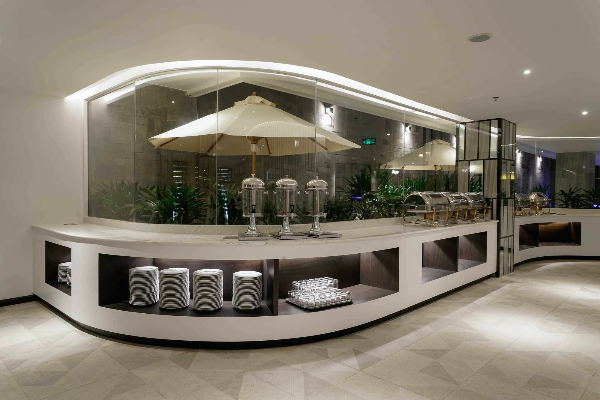 Satya Market Hotel