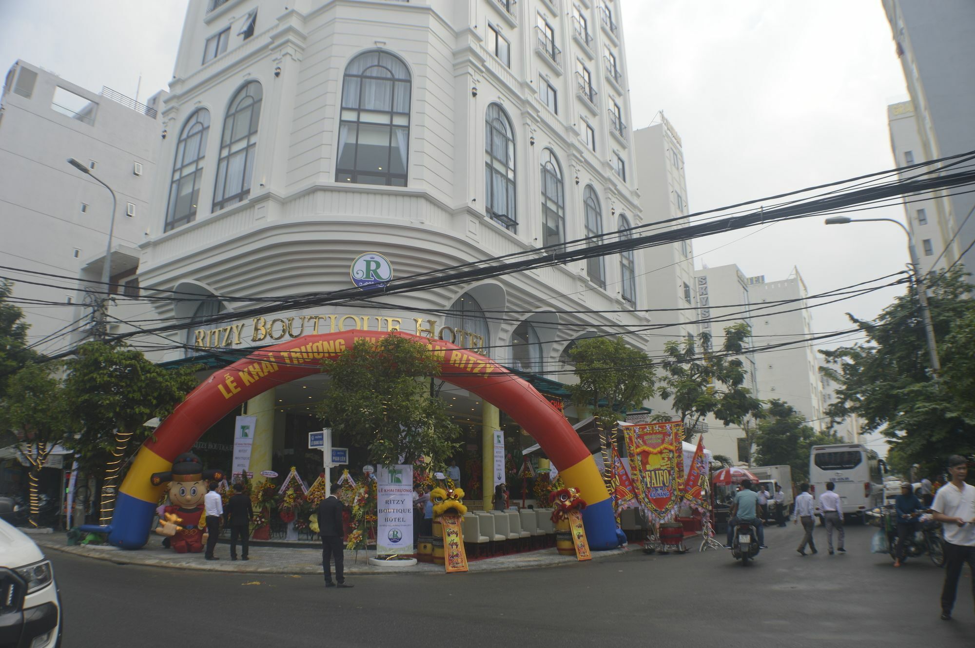Hotel Ritzy Boutique