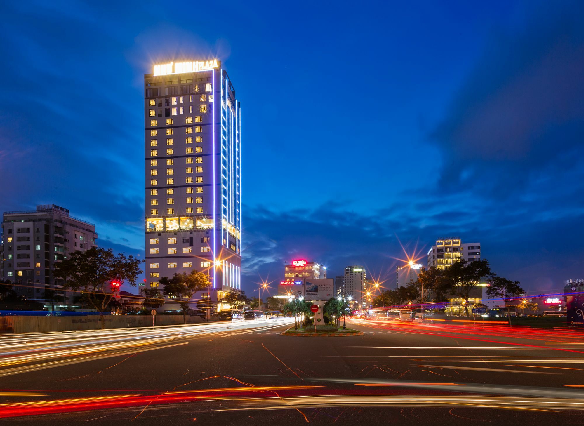 Nhu Minh Plaza Hotel 4*