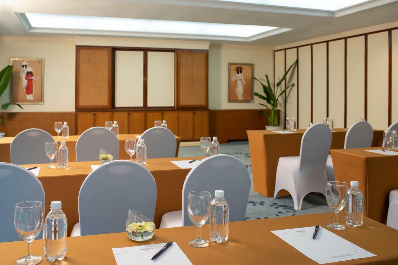 Hotel Avani Phong Harbour View 4*