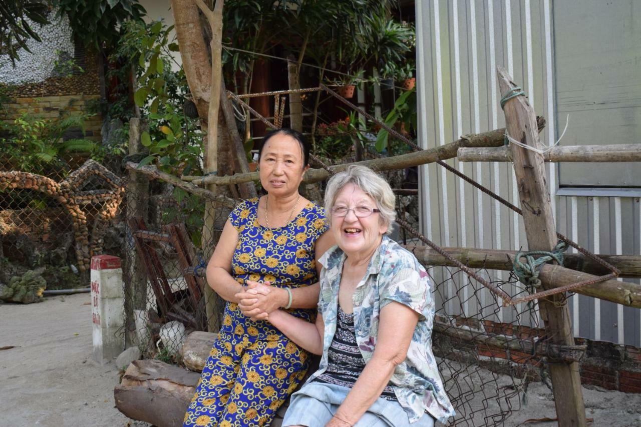 Cham Island Smiles Homestay *