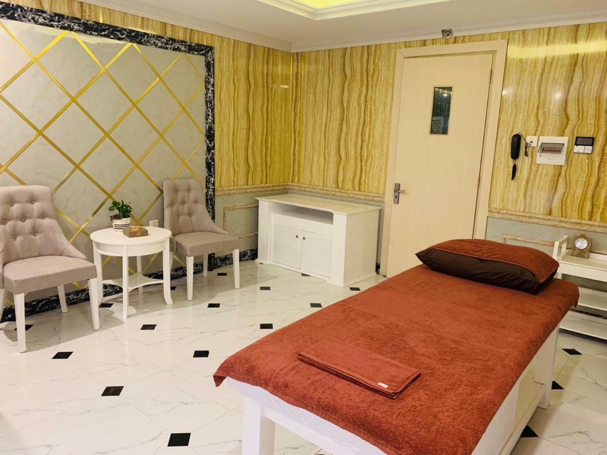 Khách sạn Luxury Hạ Long