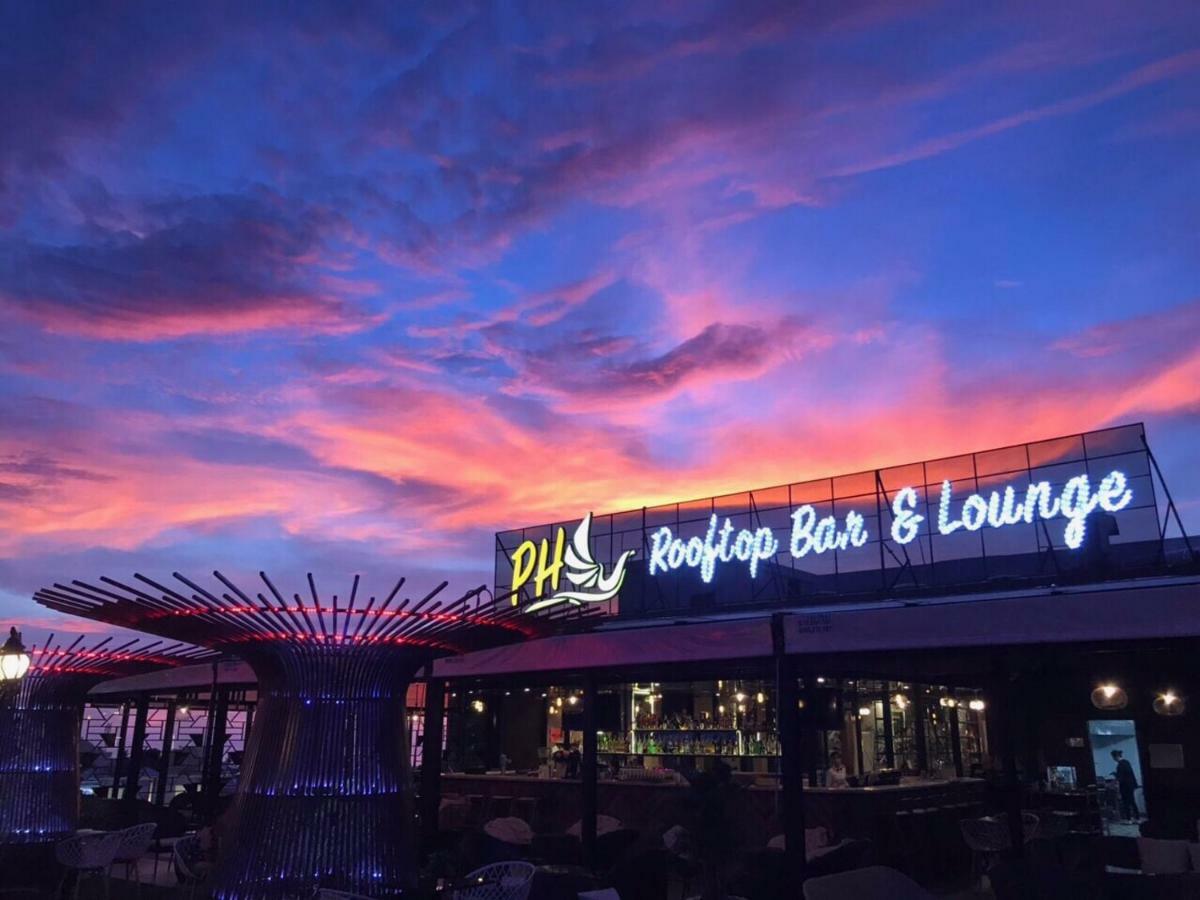 Phung Hung Boutique 3*