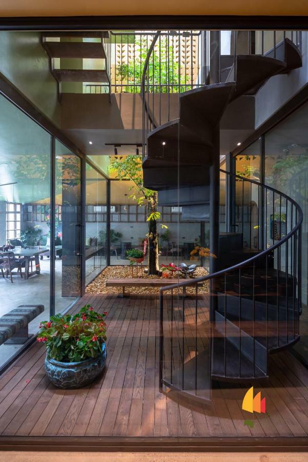 Deja Vu House Hotel