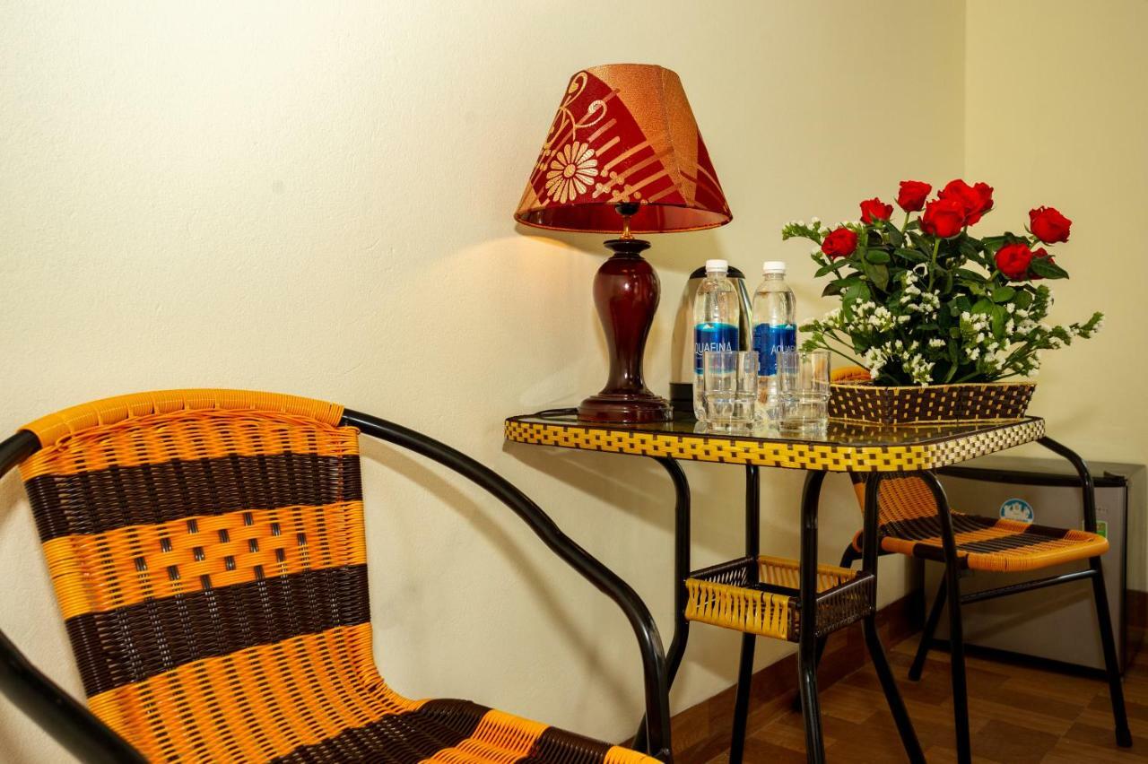 Hang Mua Hotel