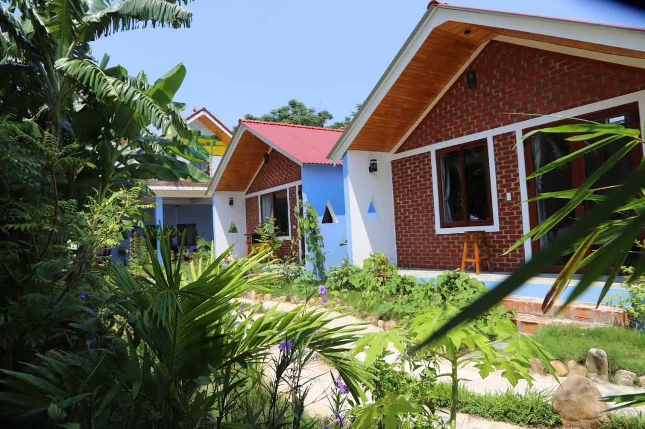 Friendly Bed & Breakfast Phong Nha