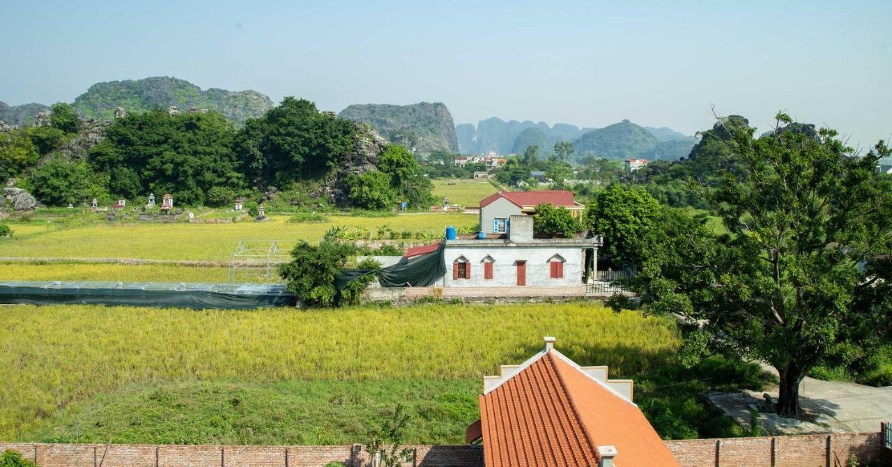 Hang Mua Ninh Binh