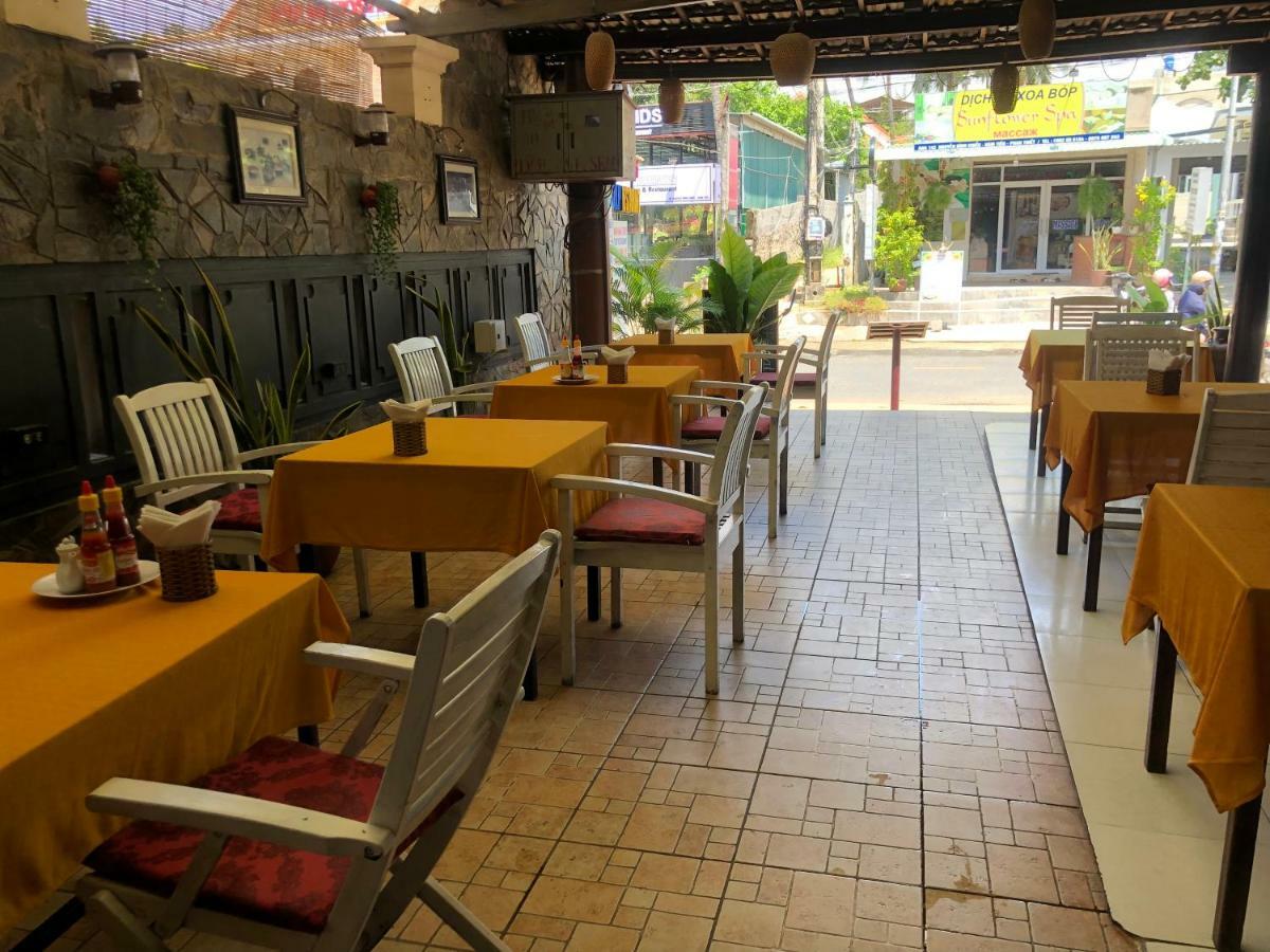 Hotel Tulip Mui Ne