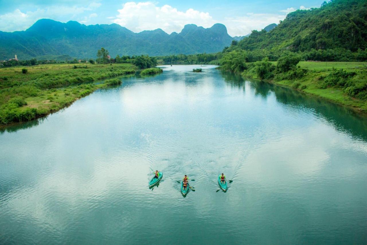 Amanda * Phong Nha