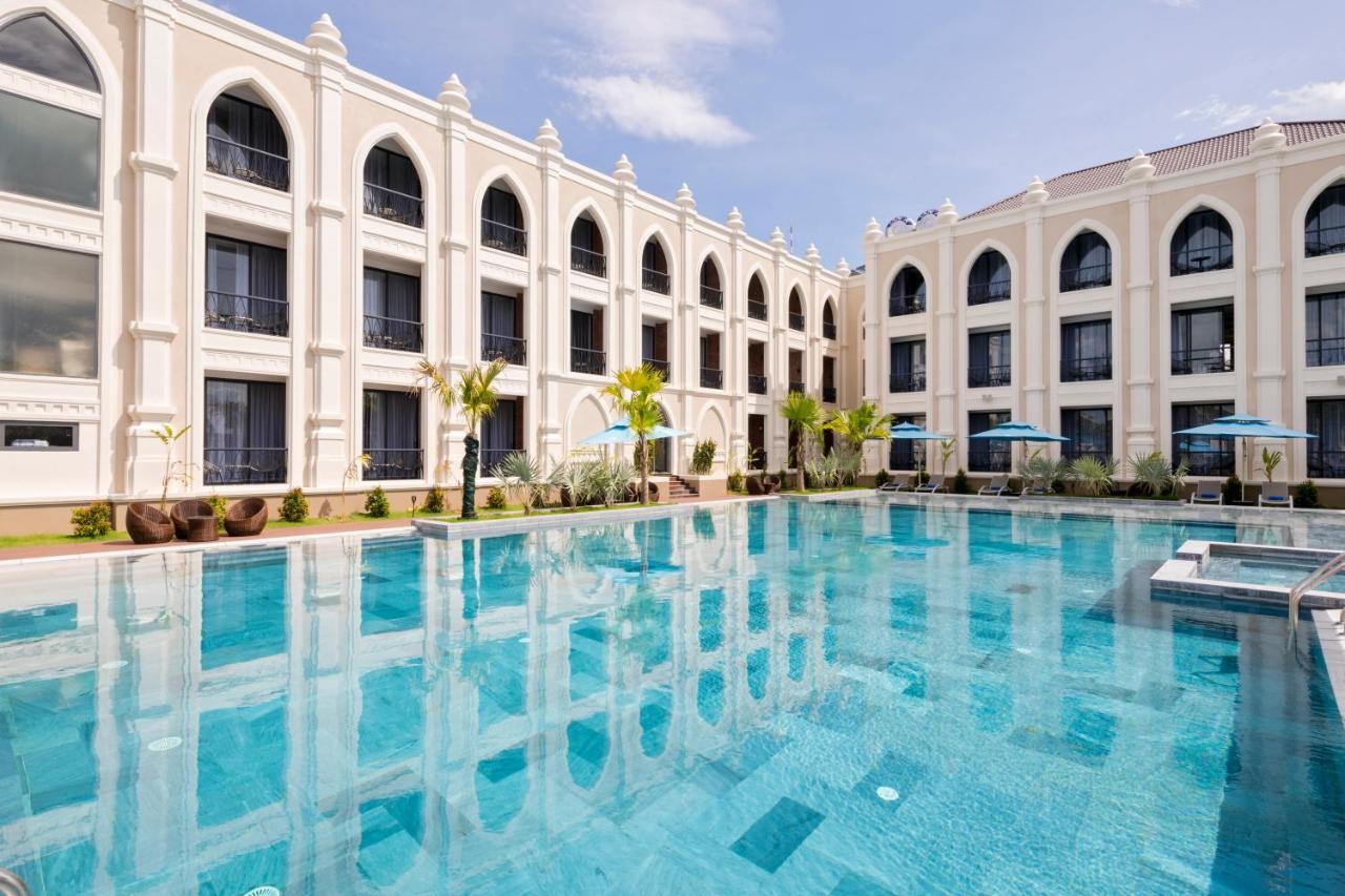 Resort My Son Heritage And
