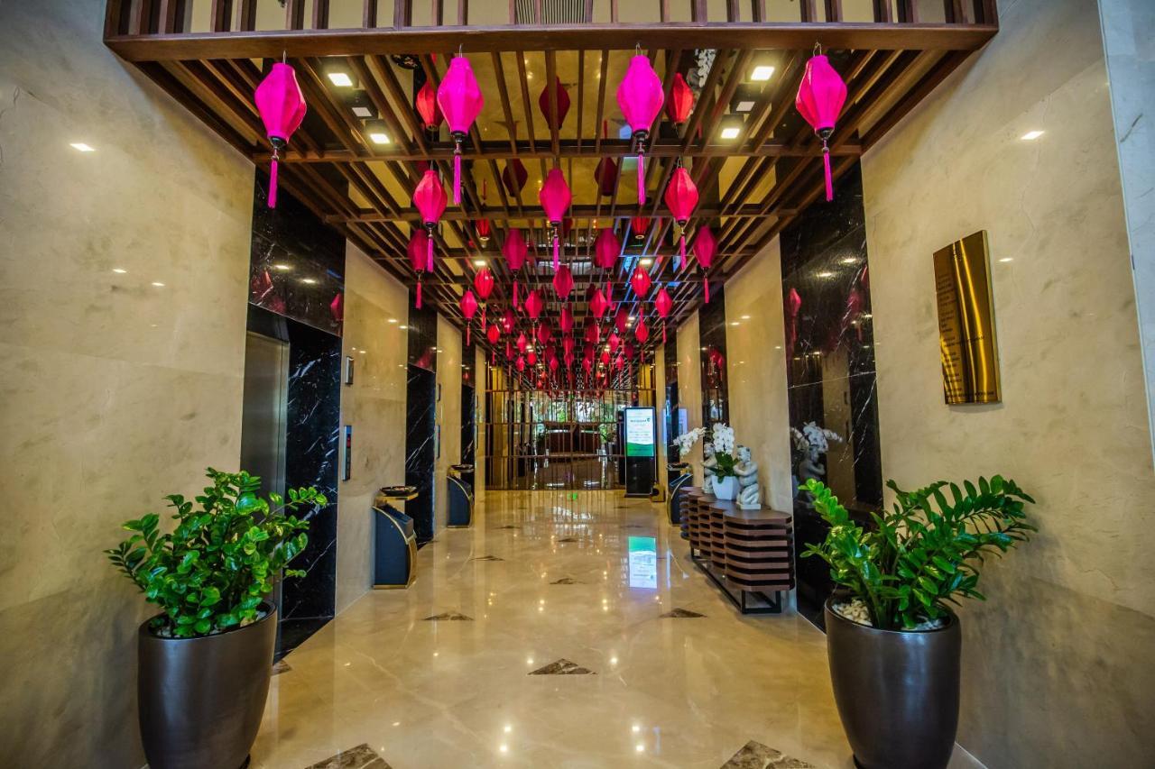 Luxury Khách sạn 5*