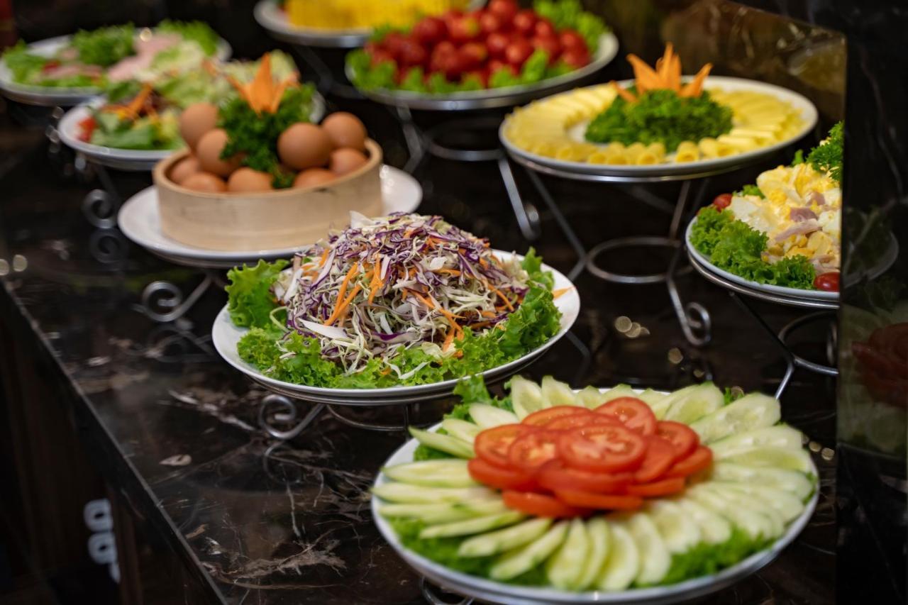Splendid Star Grand And 4* Hanoi