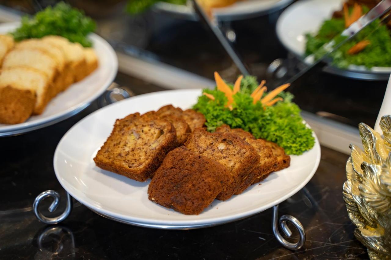 Hotel Splendid Star Grand And Hanoi