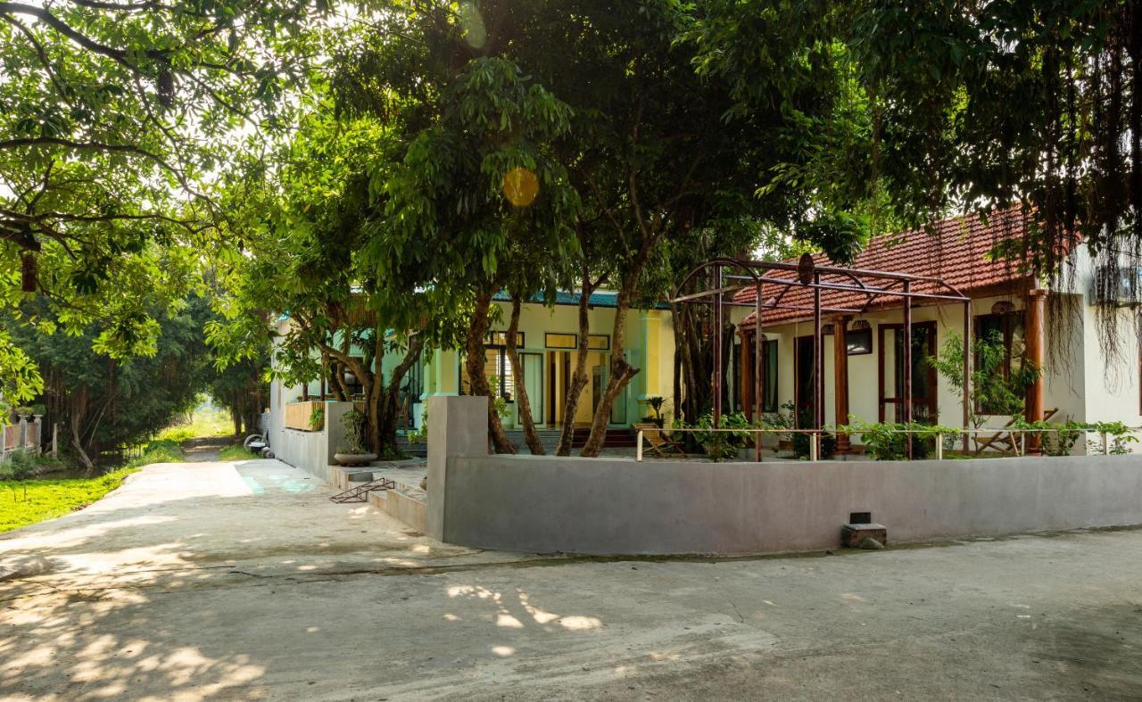 Hang Mua Hotel