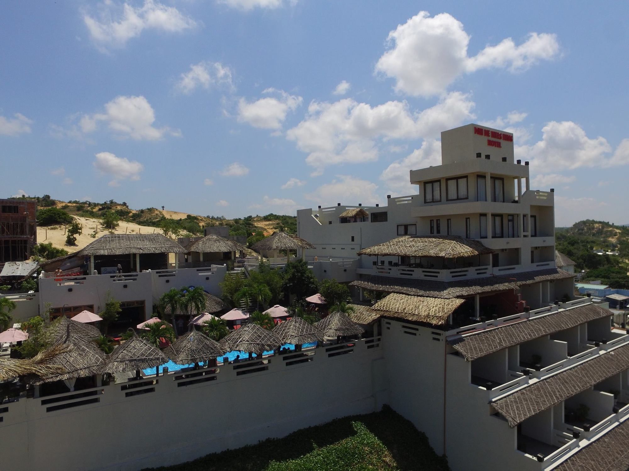 Hotel Hills Bliss