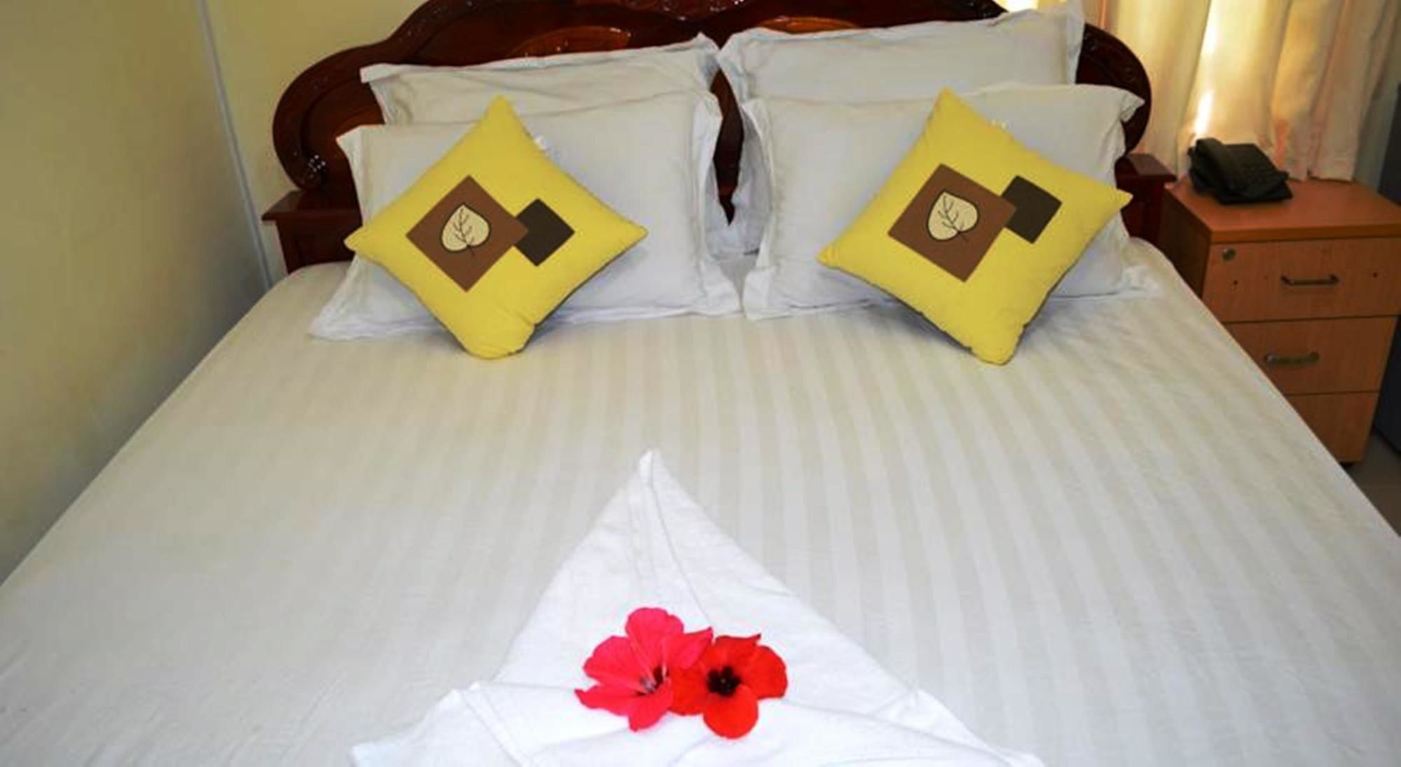 Fishing Village Hotel 2*