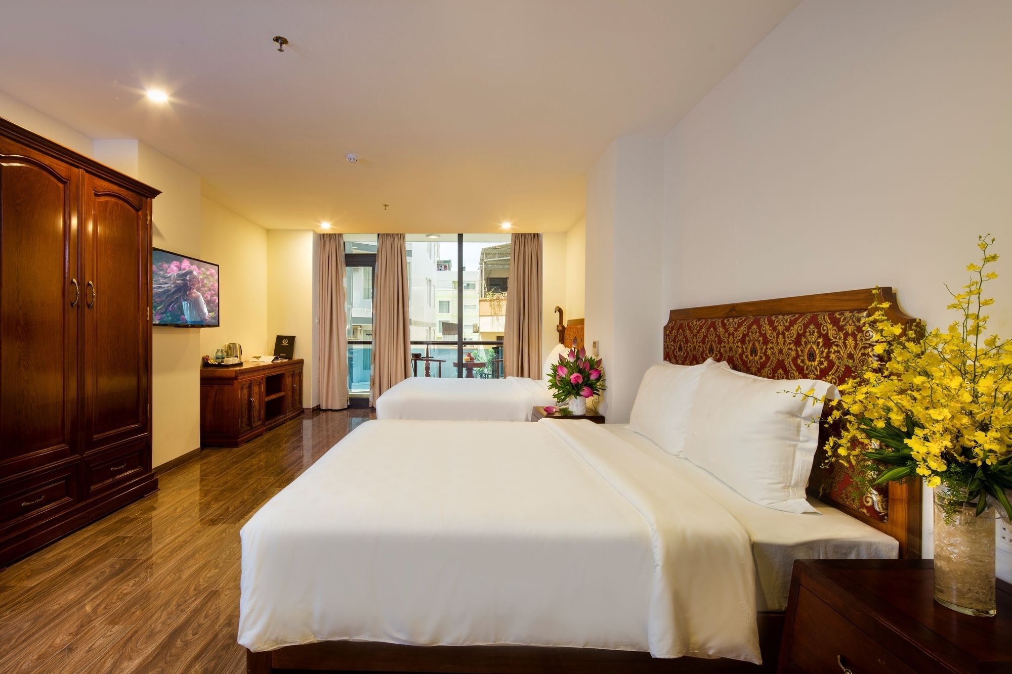 Hotel Red Sun 4*