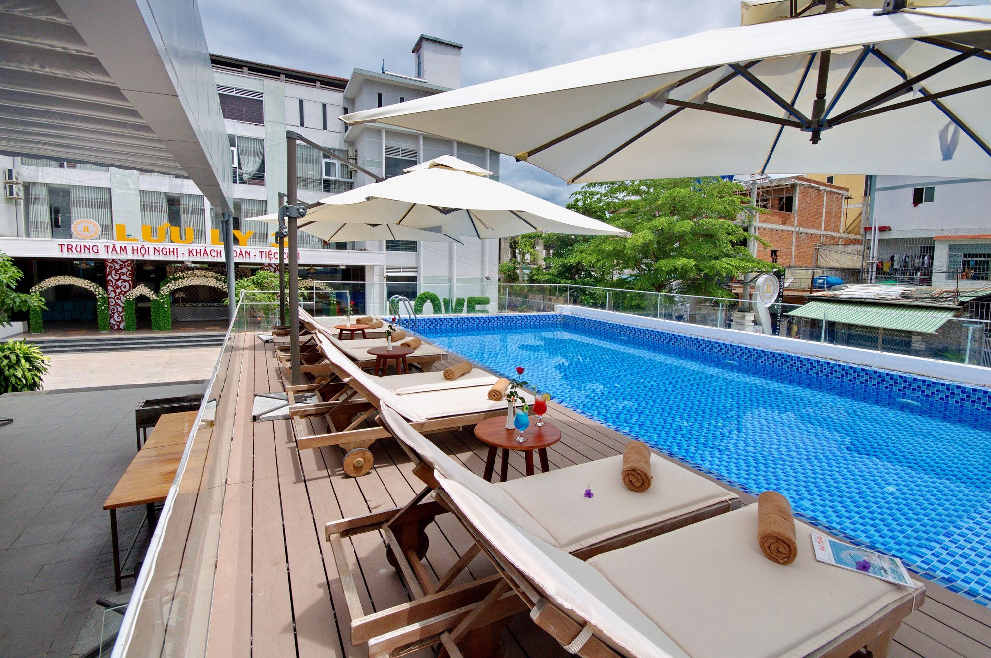 Aries Hotel 3*