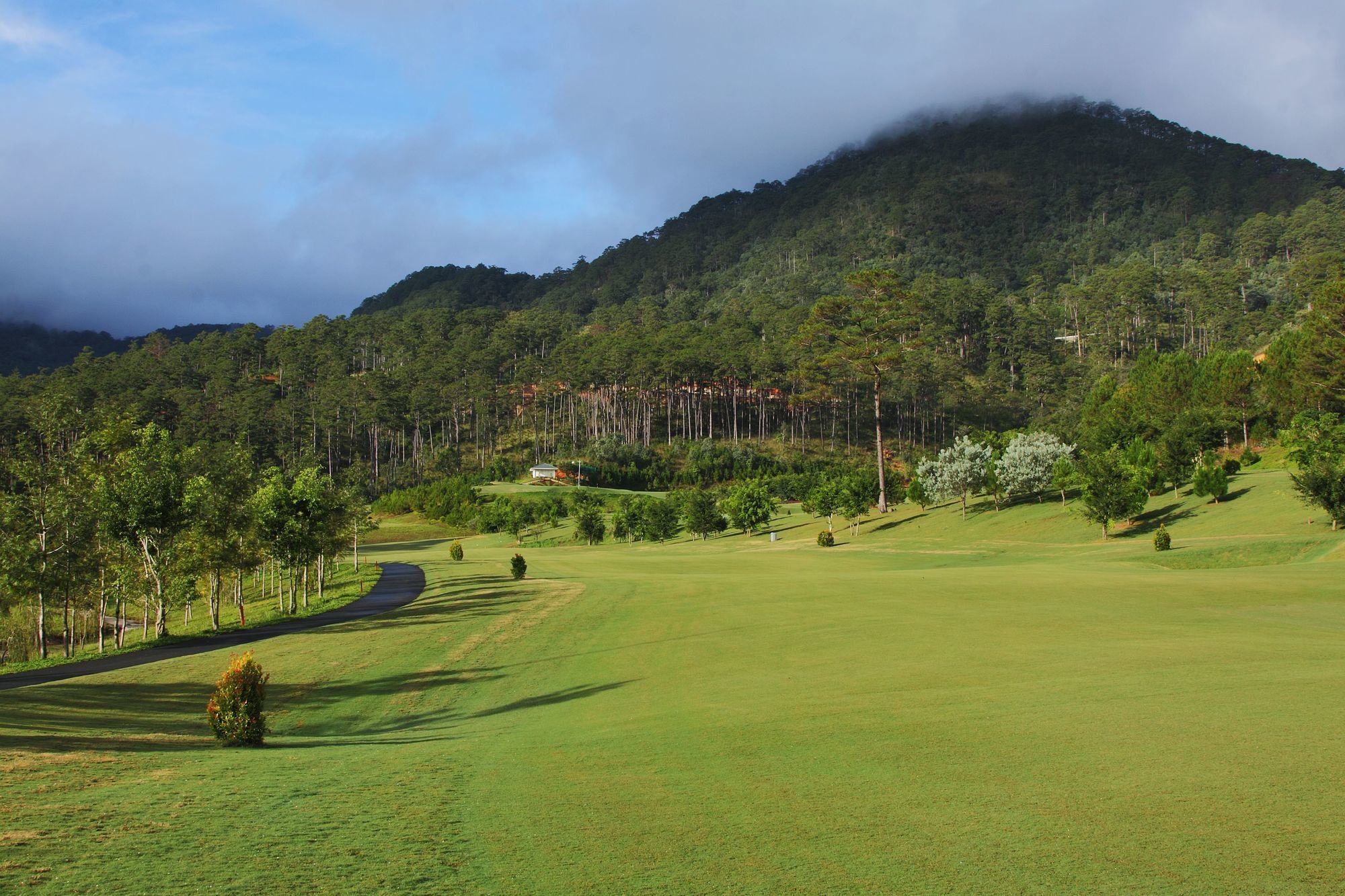 Sam Tuyen Lam Golf & Resort Da Lat