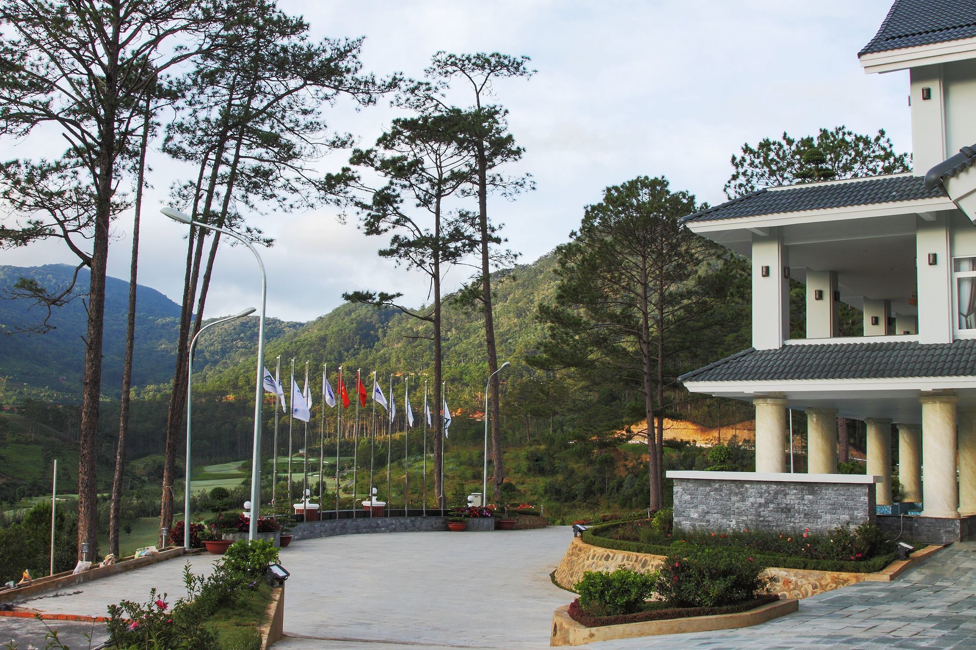 Resort Sam Tuyen Lam Golf & Da Lat