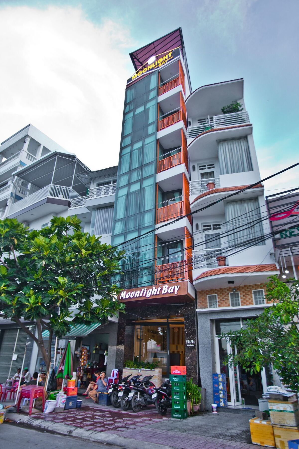 Moonlight Bay & Hotel Nha Trang