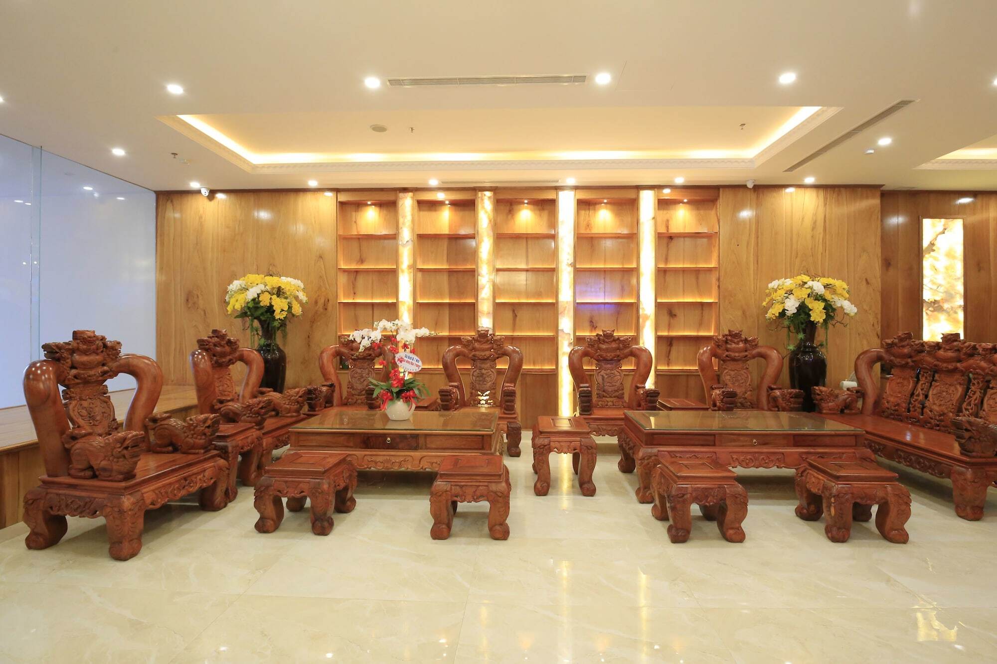 Hotel Sunny Ocean & Da Nang