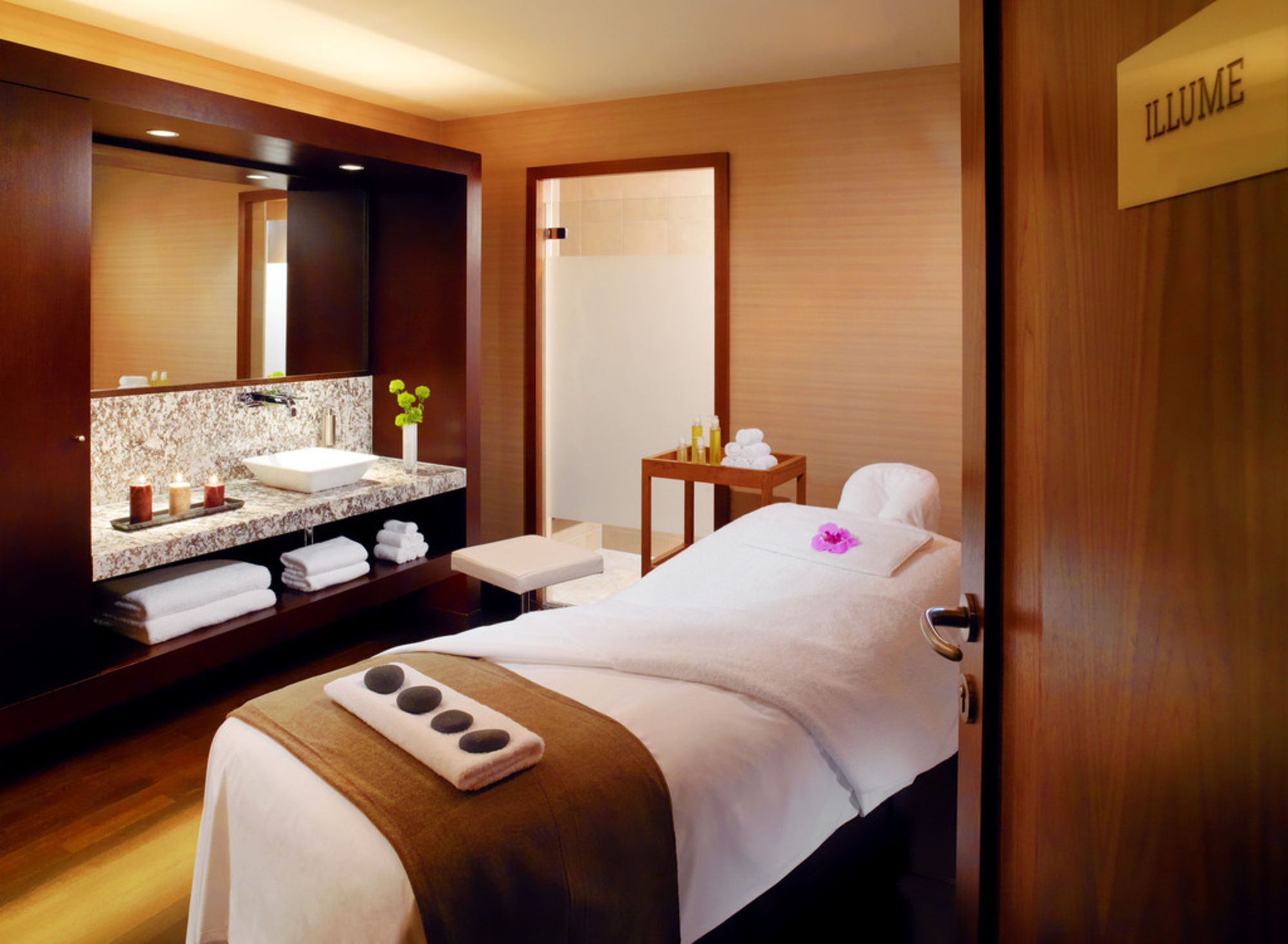 Hotel Luxtery & Đà Nẵng