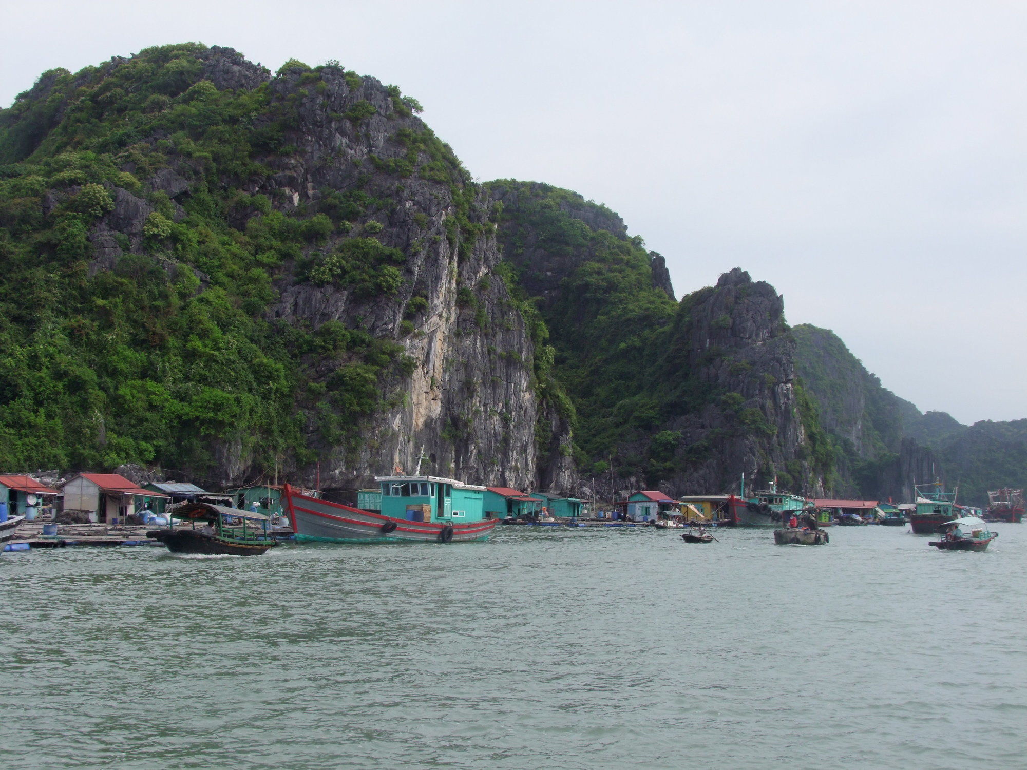 Khách sạn Gieng Ngoc Dong Khe Sau