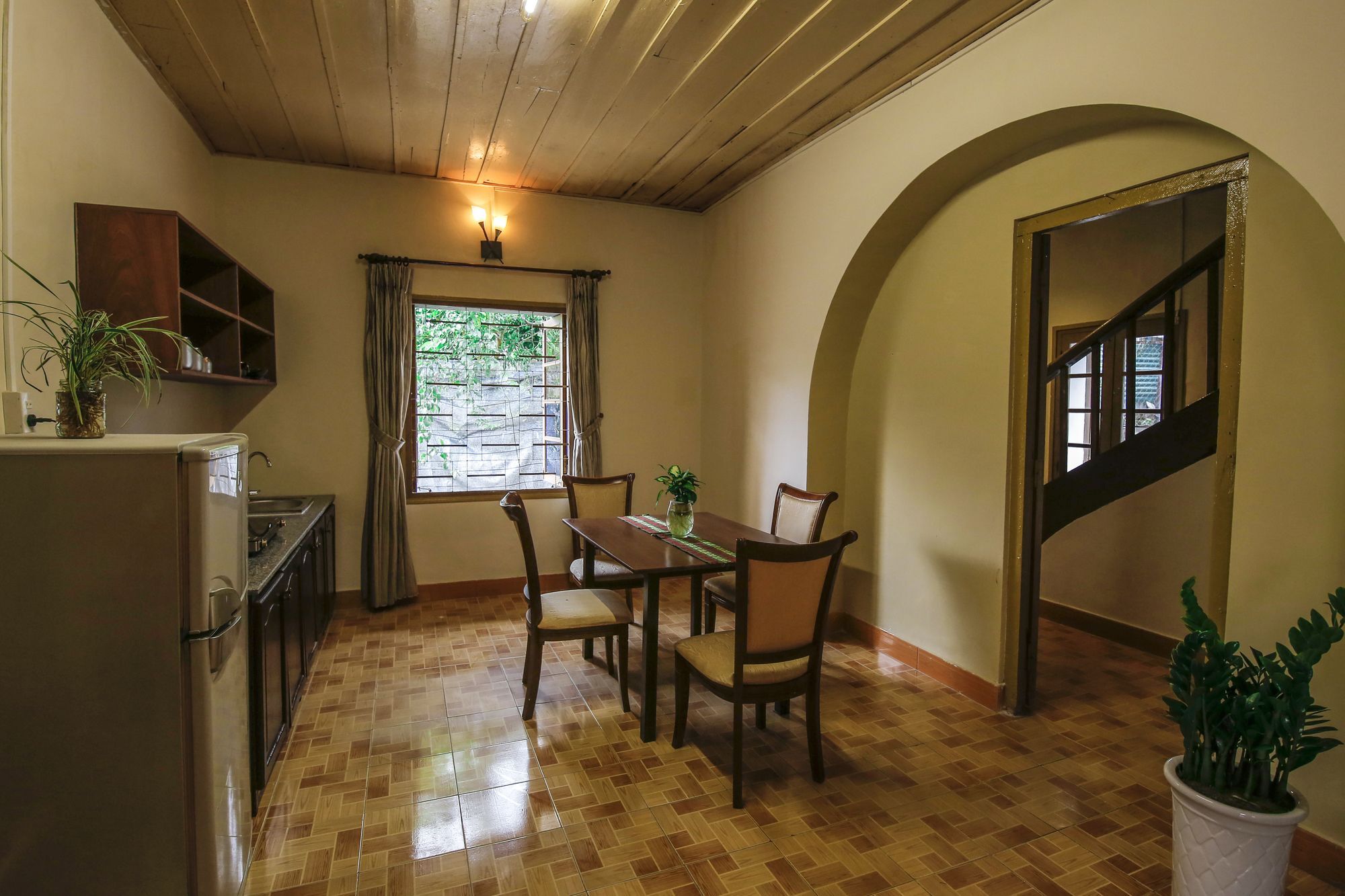 Aparthotel Train Da Lat