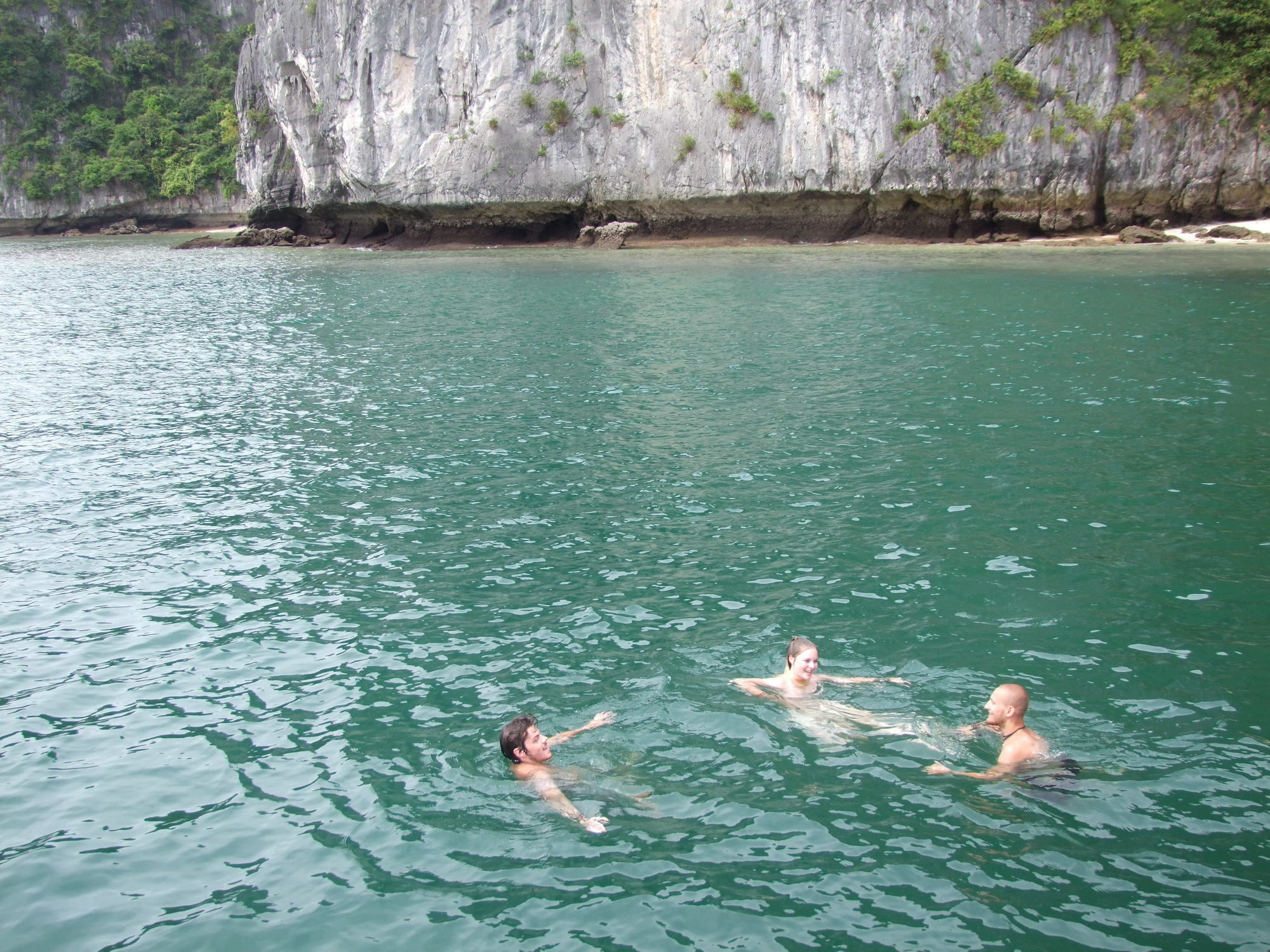 Khách sạn Gieng Ngoc