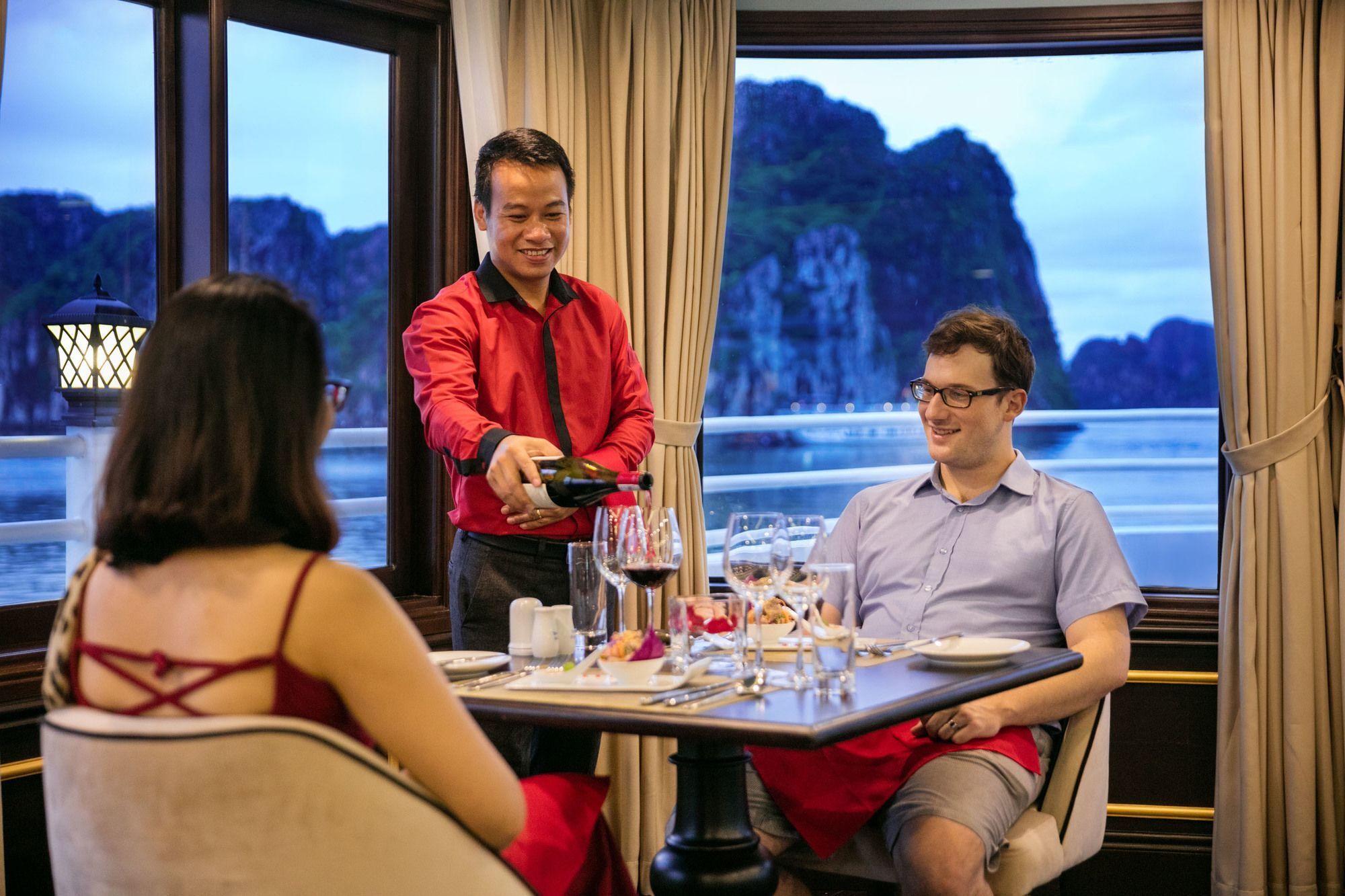 Halong Athena Cruise  5*