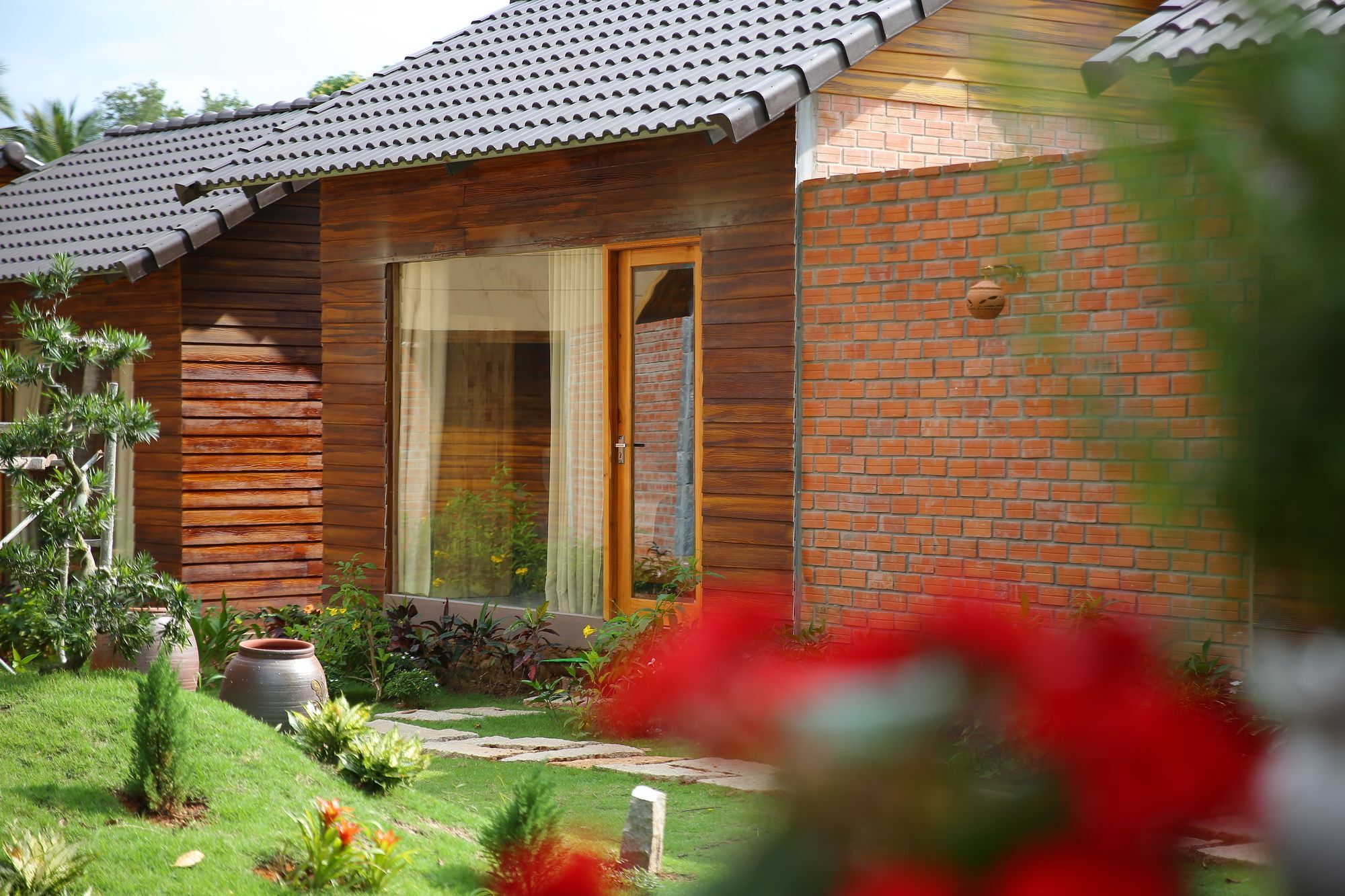 Dendi Resort