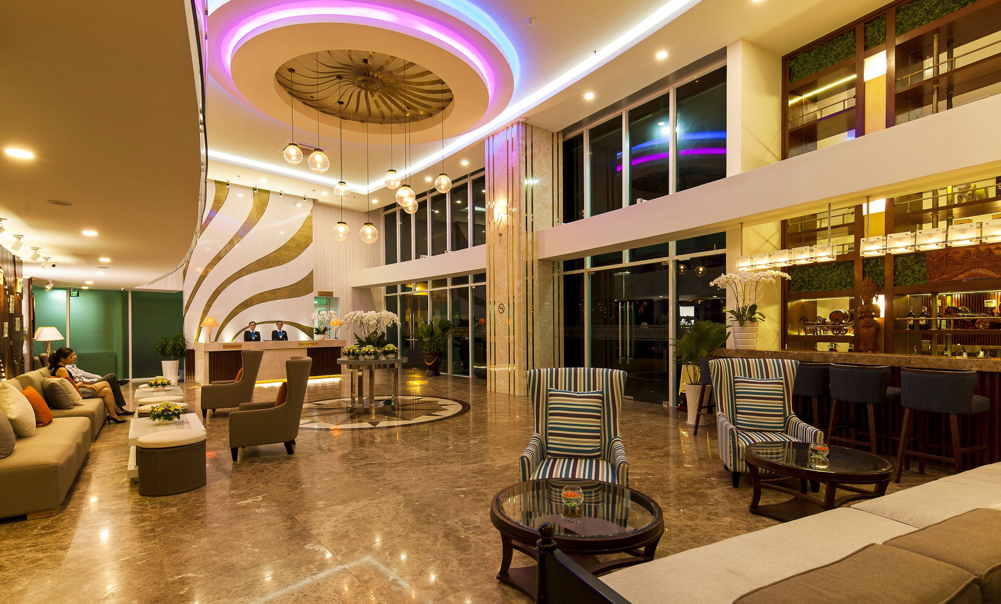 Ninh Kieu Riverside Hotel 4*