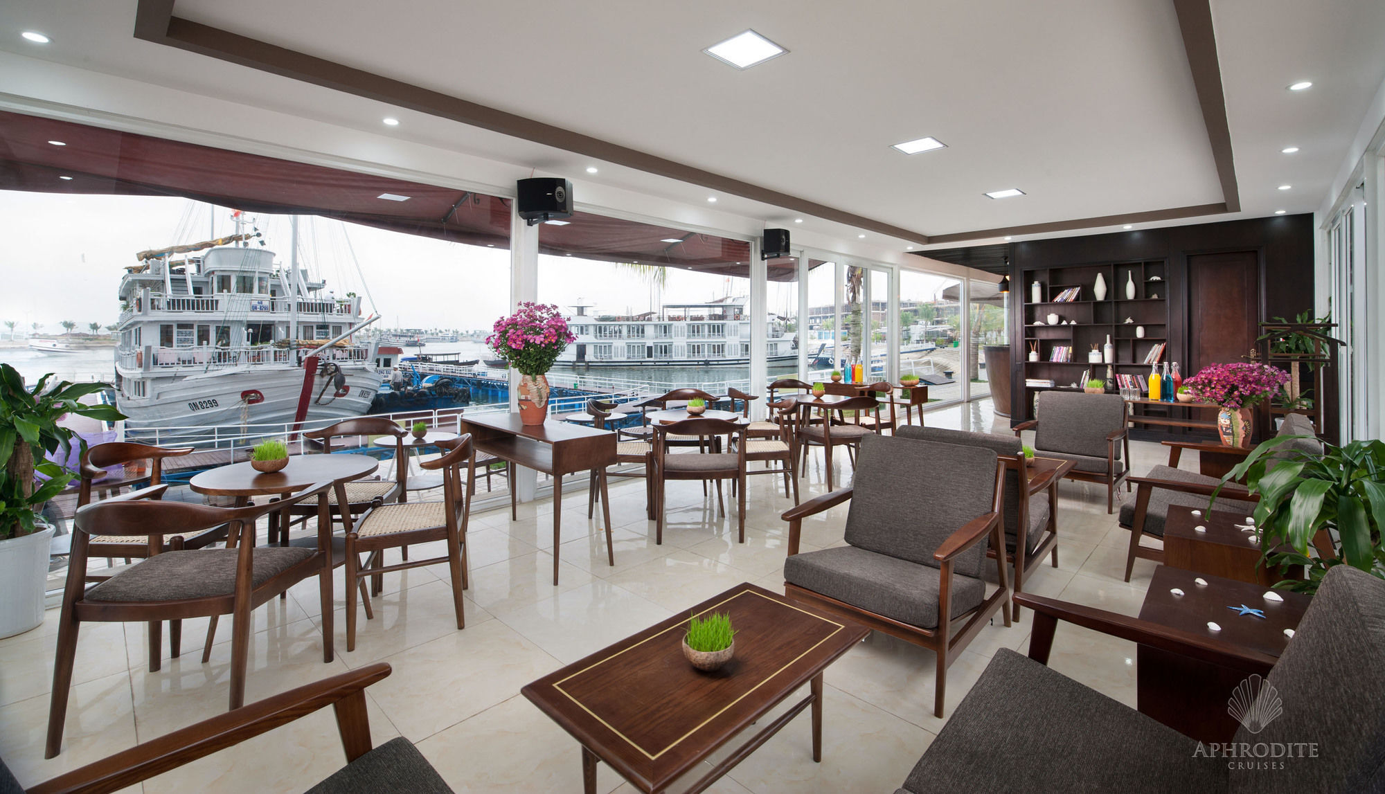 Hotel Aphrodite Cruise Ha Long